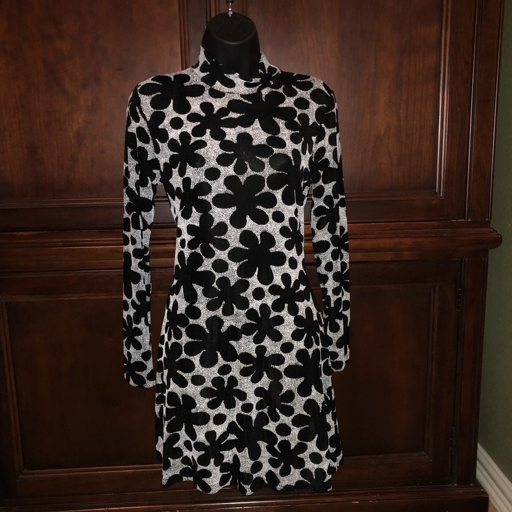 Like New  - Size medium funky stretch knit dress